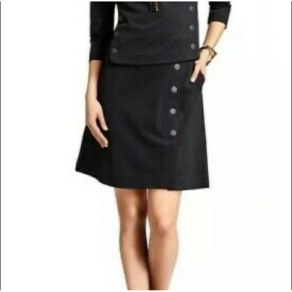 Cabi 3218 Black Side Button A-Line Mini Skirt Womens Size 8 Career Casual Skirt